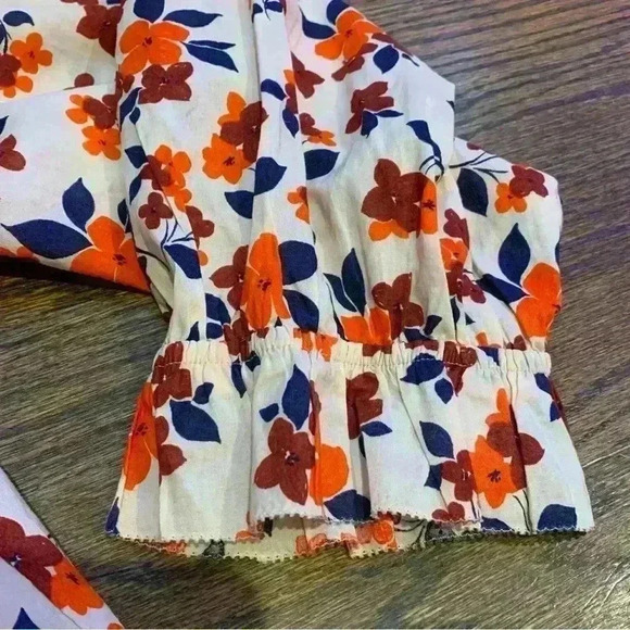 Elizabeth & James Long Sleeves Floral Blouse Size XL - Picture 4 of 8